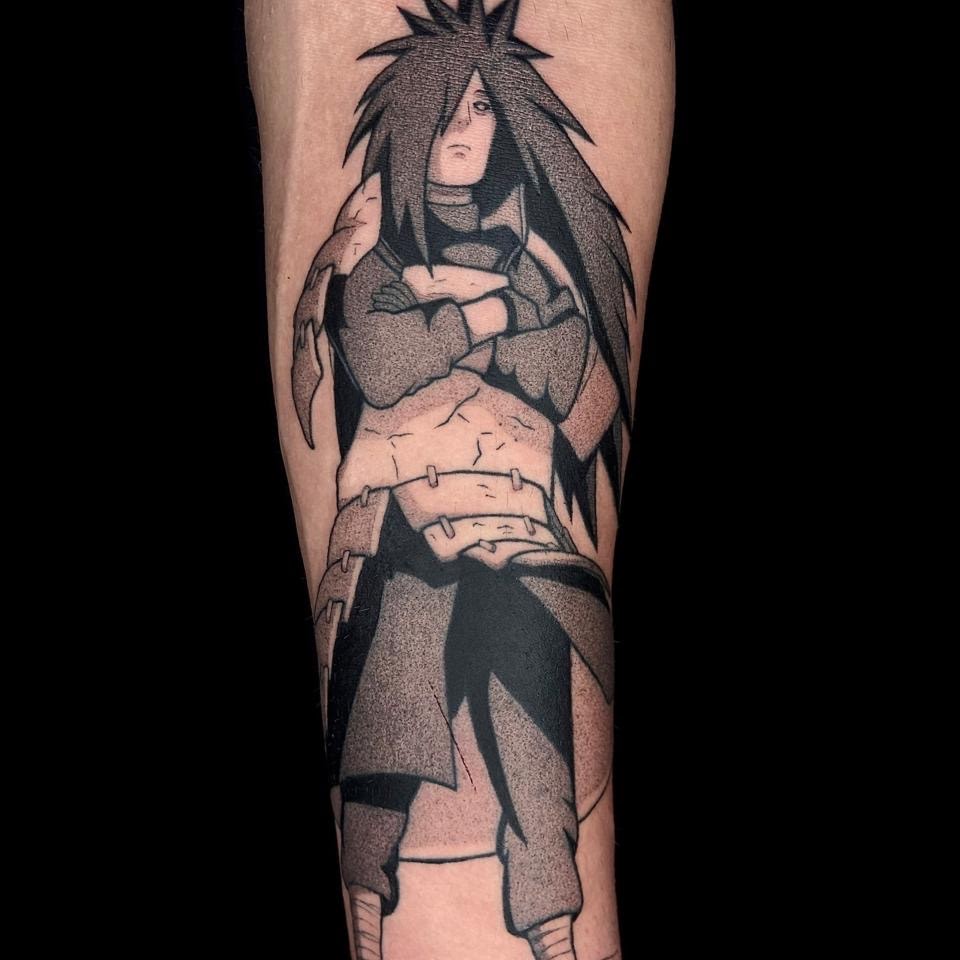 Tatuaje Madara Uchiha Naruto black grey — CAOS Art Tattoo Chile