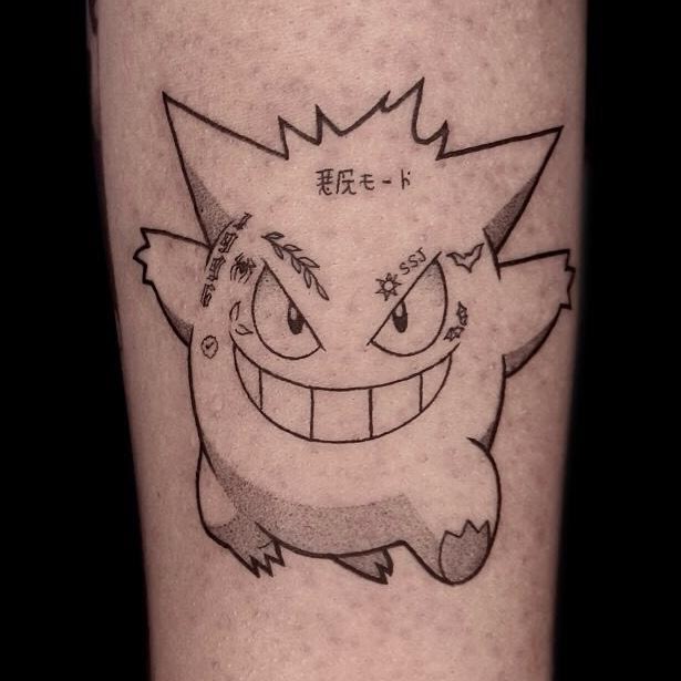 Tatuaje Gengar Pokemon customizado lineal — CAOS Art Tattoo Chile