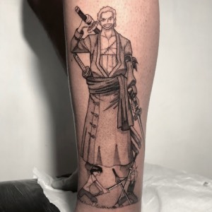 Tatuaje Zoro One Piece katanas black grey — CAOS Art Tattoo Chile
