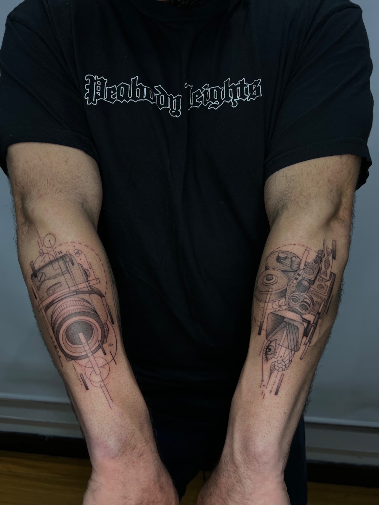 Lineales & Blackwork — CAOS Art Tattoo Chile